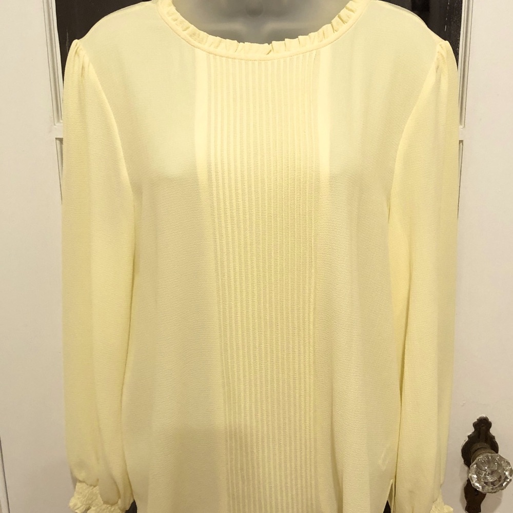 CECE size M Pintuck blouse YELLOW & long sleeve 💛